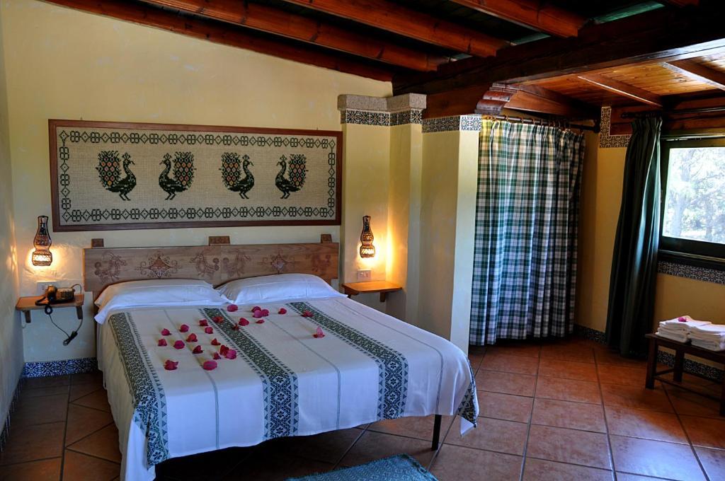 Hotel Fiore Di Maggio Villasimius Habitación foto